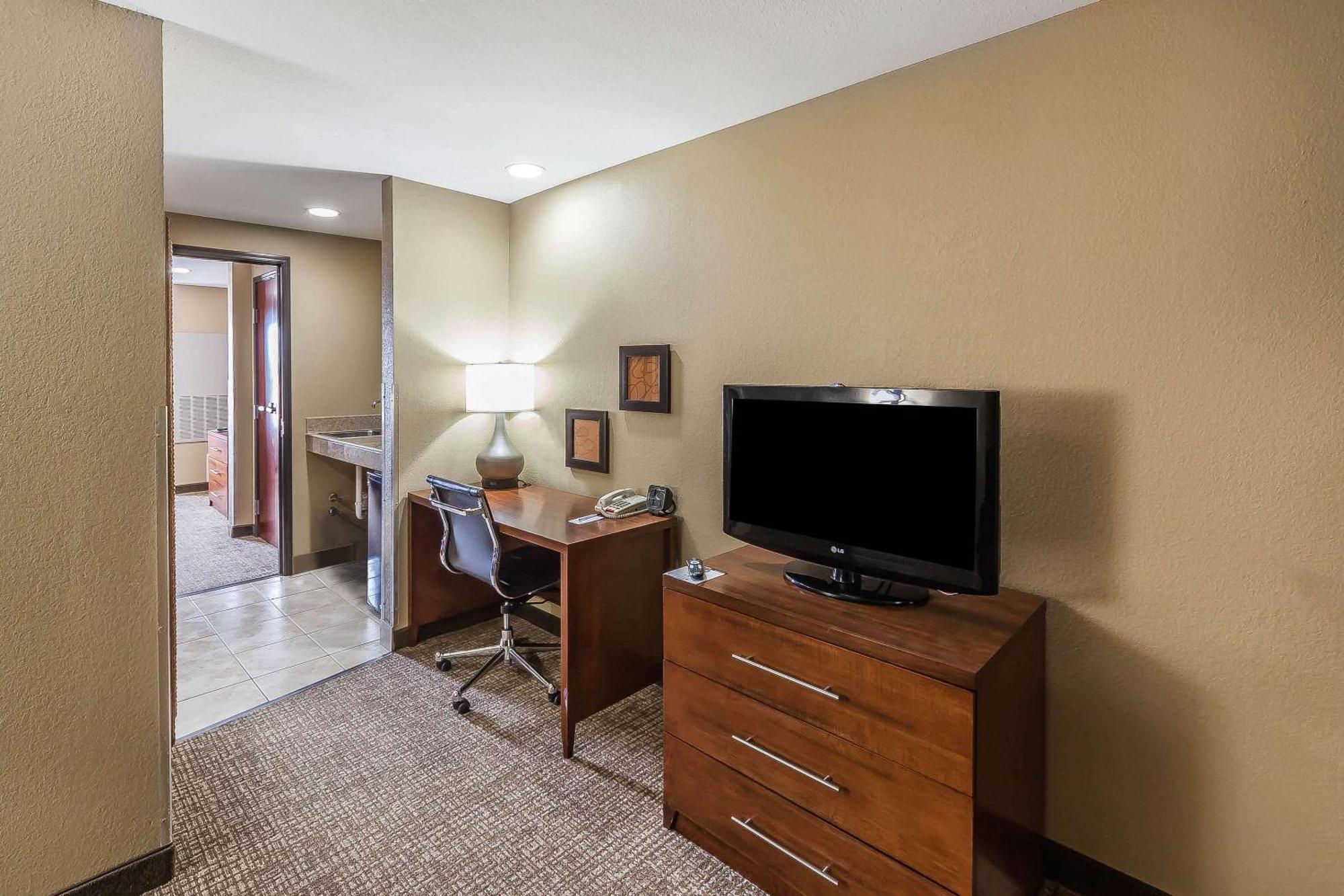 Comfort Suites Yukon - Sw Oklahoma City Eksteriør billede