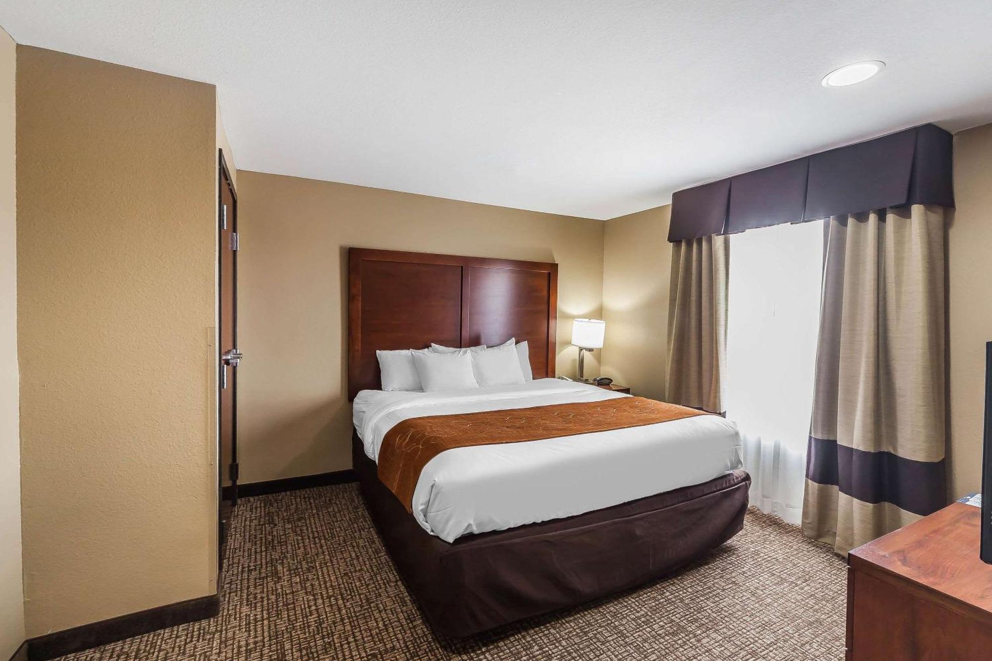 Comfort Suites Yukon - Sw Oklahoma City Eksteriør billede